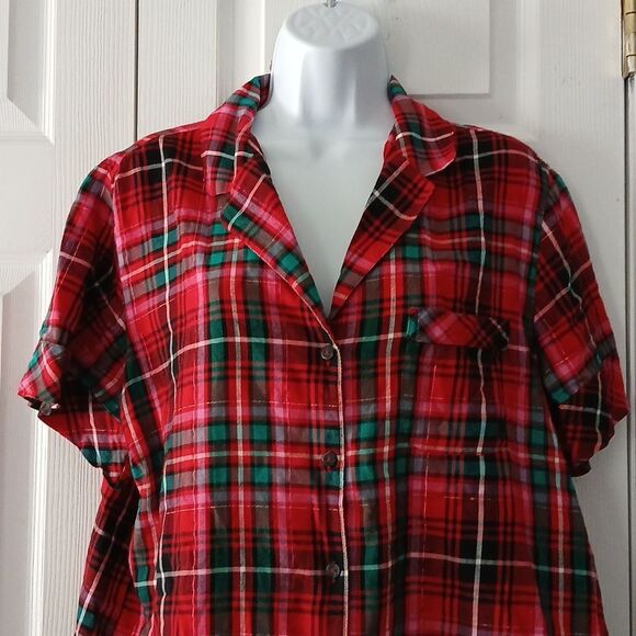 Victoria's Secret  plaid red christmas  holiday pj button down top Sz M NWOT - Picture 3 of 9